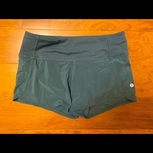 Women’s Lululemon Green Shorts size 4